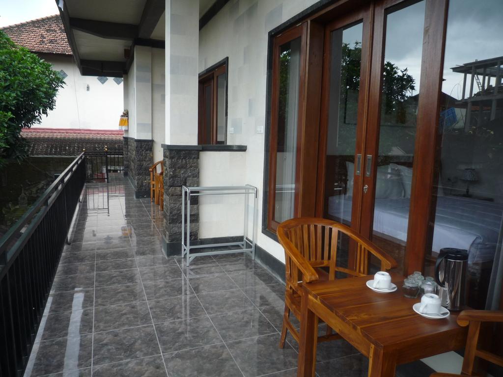 Pratama house Apartment Ubud  Bagian luar foto